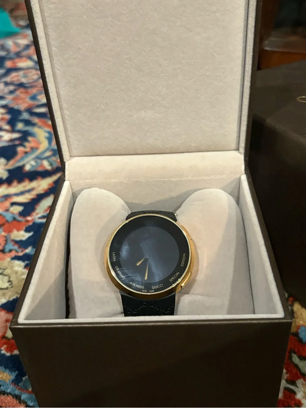 Gucci Black and Gold Men's Special Edition Watch